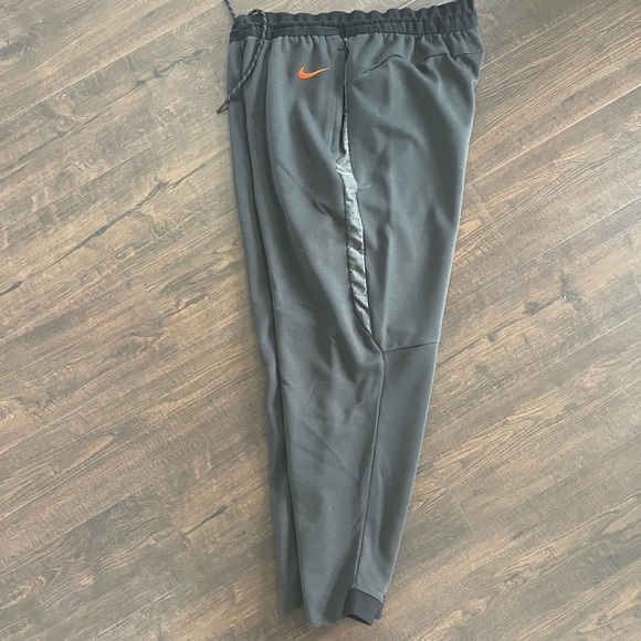 NIKE University of Illinois Fighting Illini Jogger Pants Grey Performance XLarge - Picture 4 of 8